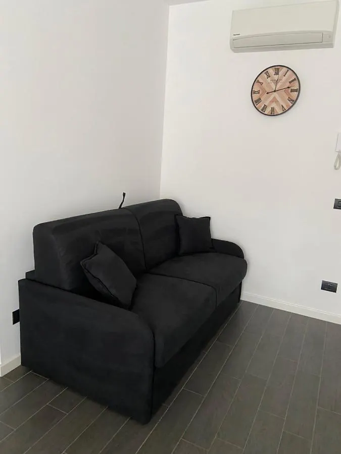 Fabio Apartment Near Milan And Hospitals San Giuliano Milanese